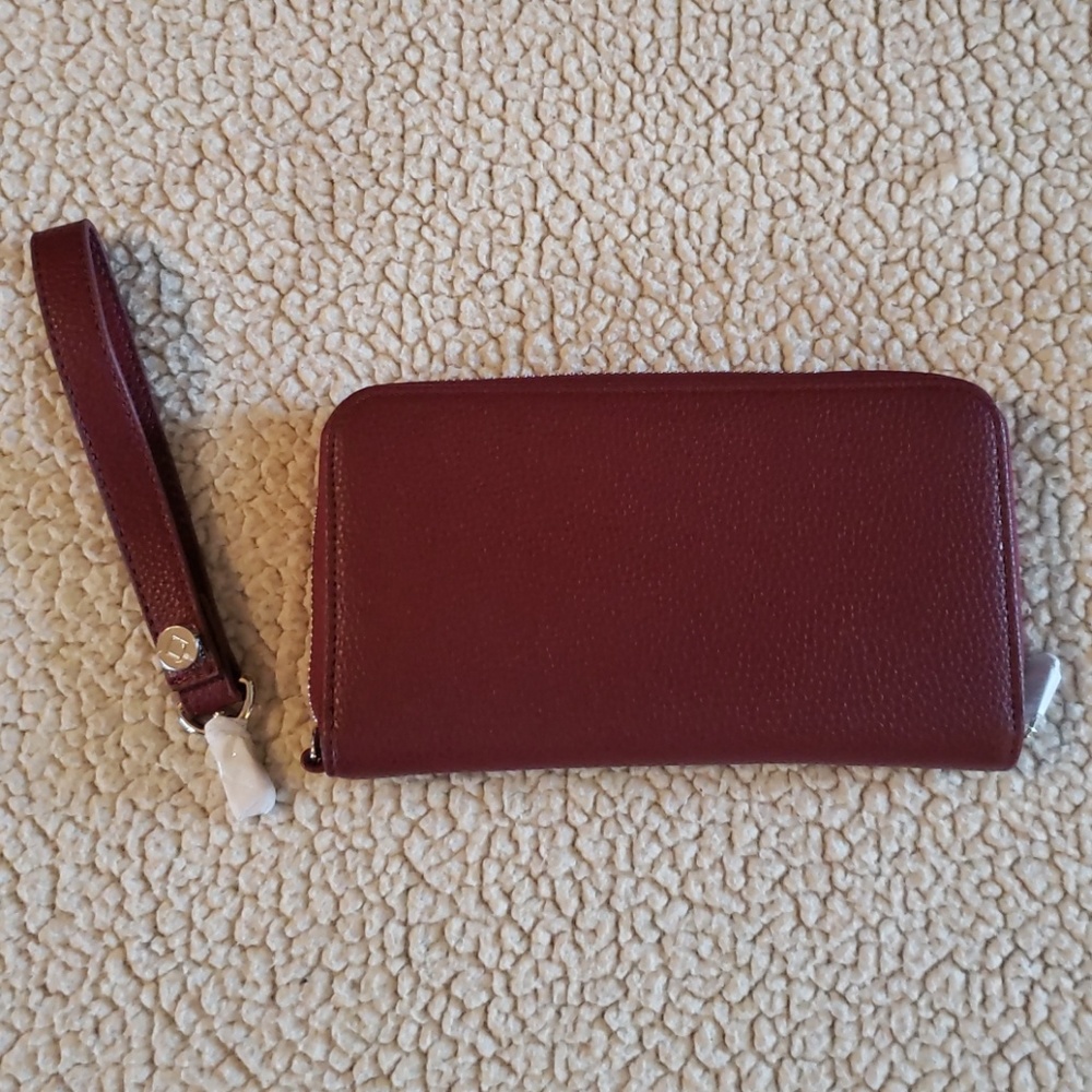Thirty-One All About The Benjamins Wallet/Strap